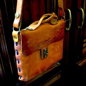 COPY - COPY - 1970’s tooled leather, purse. Hand tooled Made of genuine leather.